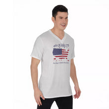 將圖片載入圖庫檢視器 V-Neck T-Shirt