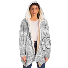 Charger l'image dans la galerie, Luxurious Cloak