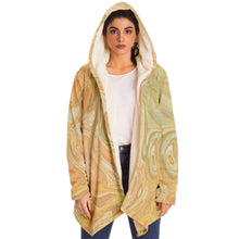 Carregar imagem no visualizador da galeria, Luxurious Cloak