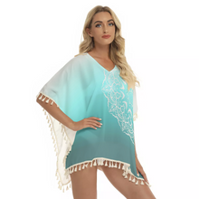 Load image into Gallery viewer, Square Fringed Shawl