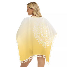 Load image into Gallery viewer, Square Fringed Shawl
